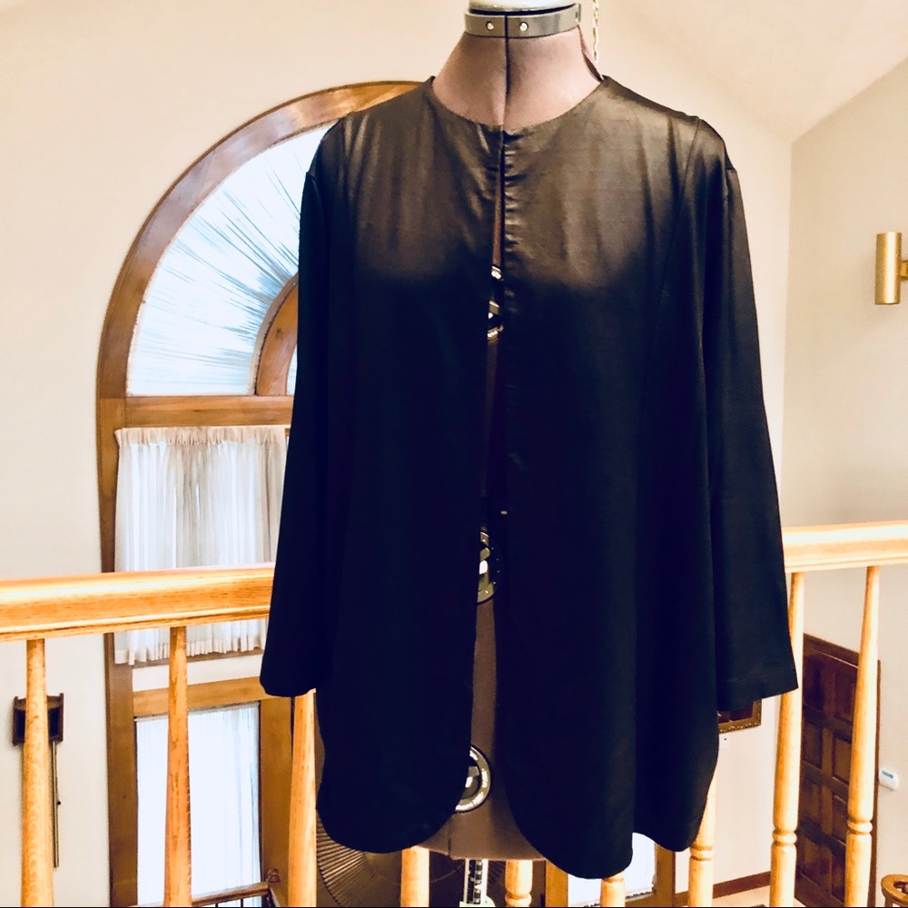 Chico’s Sleek Black Long Sleeve Blazer